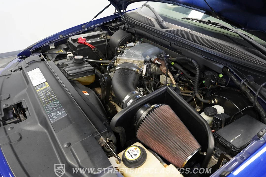 2003 Ford F-150 SVT Lightning 10th Gen - Image 16 of 27