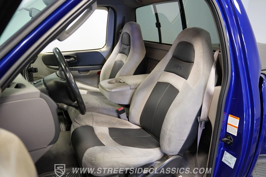 2003 Ford F-150 SVT Lightning 10th Gen - Image 20 of 27