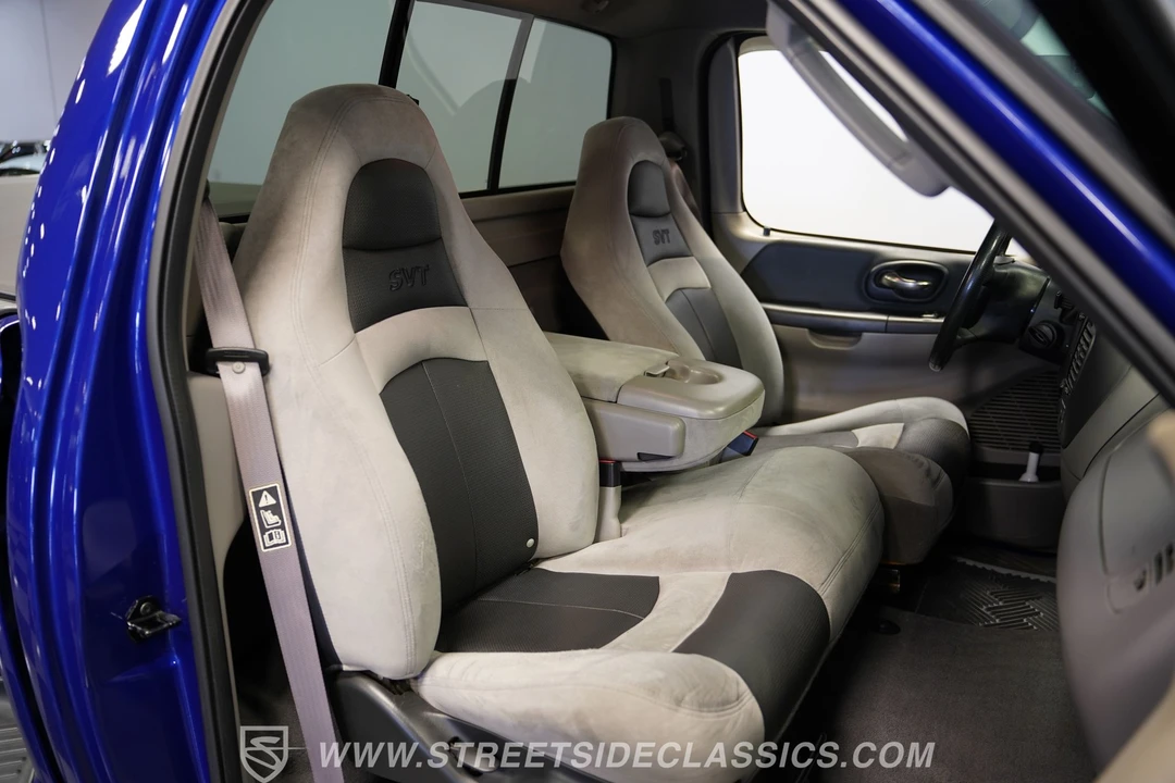 2003 Ford F-150 SVT Lightning 10th Gen - Image 21 of 27