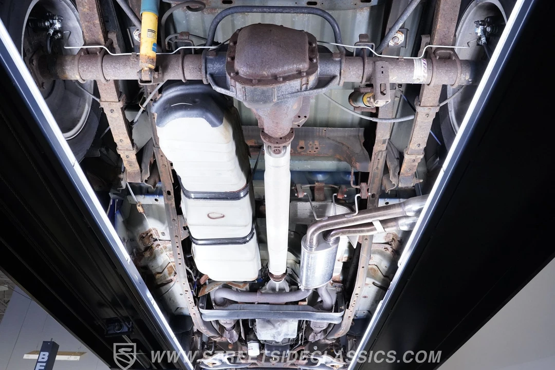 2003 Ford F-150 SVT Lightning 10th Gen - Image 26 of 27