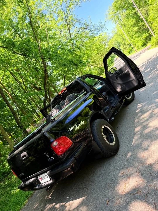 2003 Ford F-150 10th Gen - Image 3 of 17