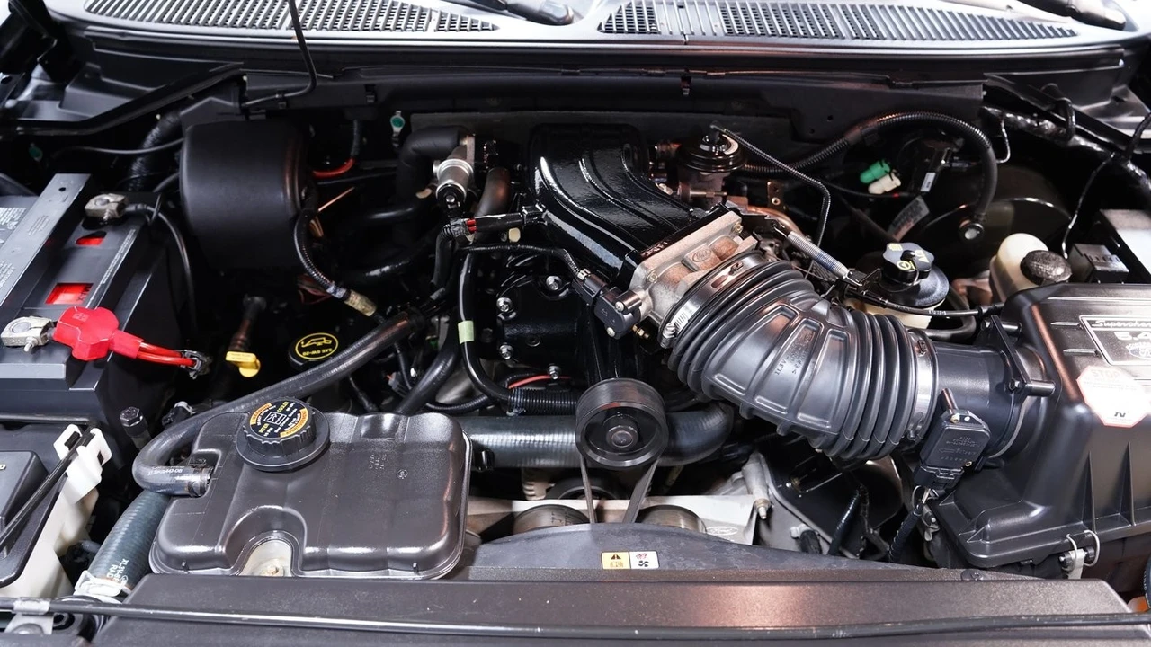2003 Ford F-150 10th Gen - Image 4 of 21