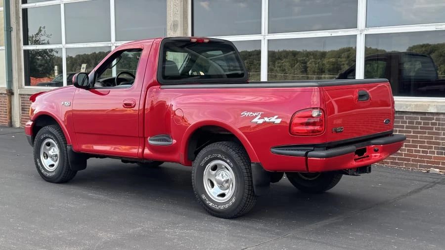 2003 Ford F-150 10th Gen - Image 3 of 10