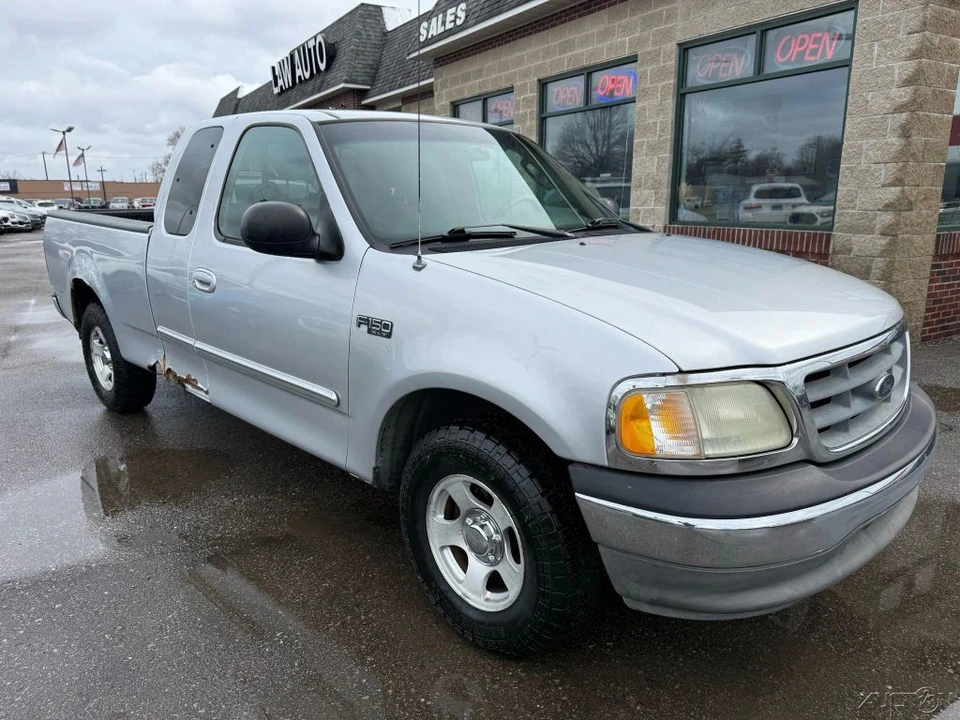 2003 Ford F-150 10th Gen - Image 3 of 12