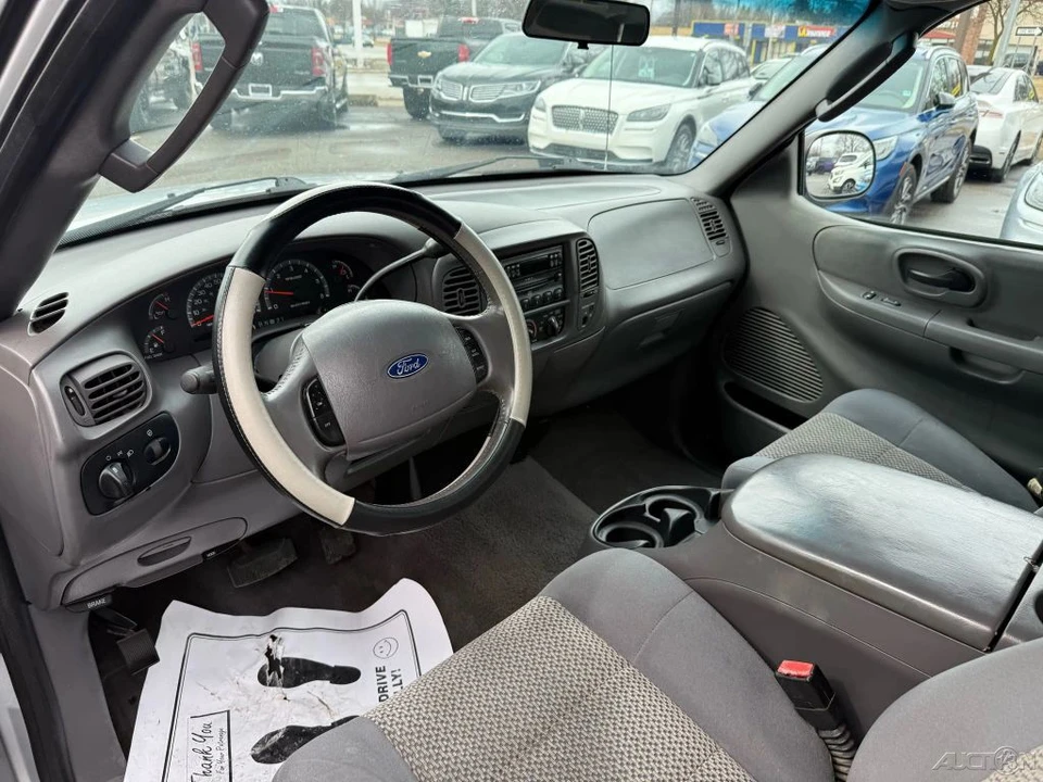 2003 Ford F-150 10th Gen - Image 16 of 21