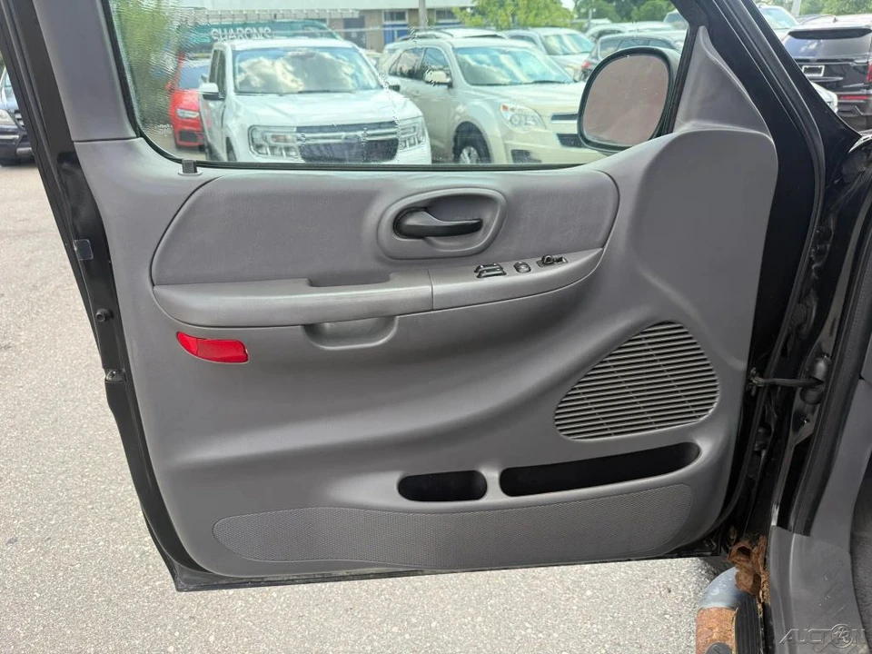 2003 Ford F-150 10th Gen - Image 18 of 24