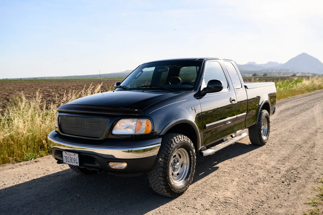 2003 Ford F-150 10th Gen - Image 4 of 31