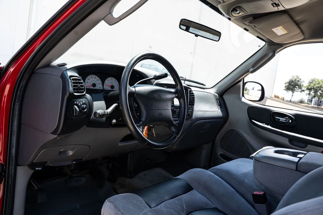 2003 Ford F-150 10th Gen - Image 20 of 31
