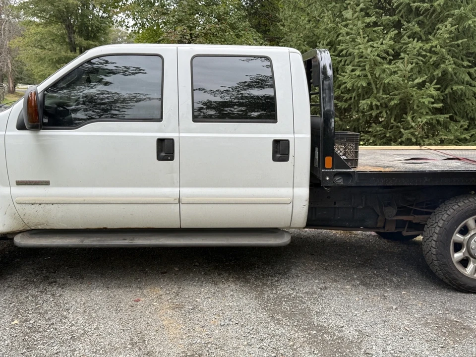 2003 Ford Super Duty 1st Gen - Image 2 of 8