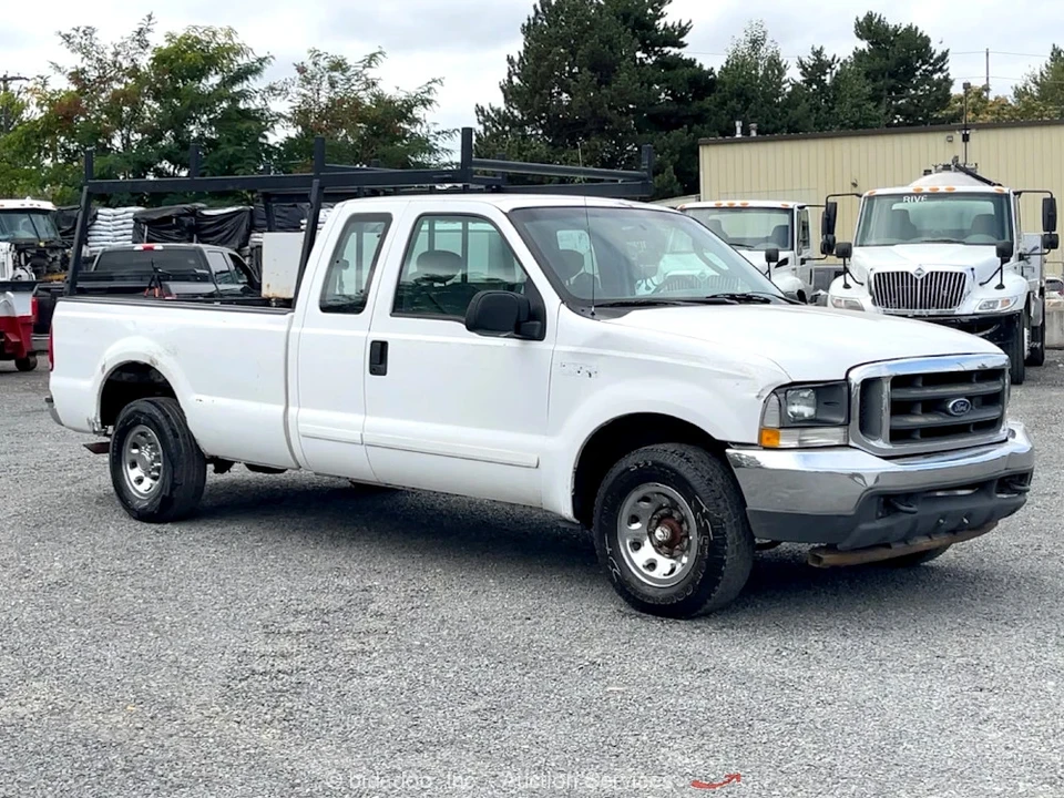 2003 Ford Super Duty 1st Gen - Image 2 of 12