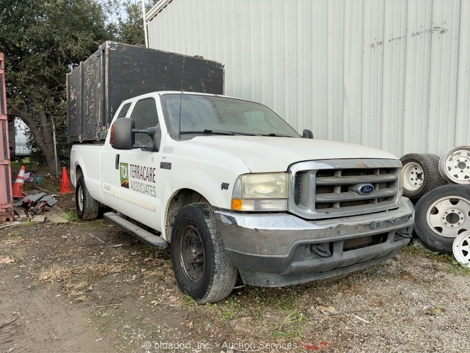 2003 Ford Super Duty 1st Gen - Image 2 of 12