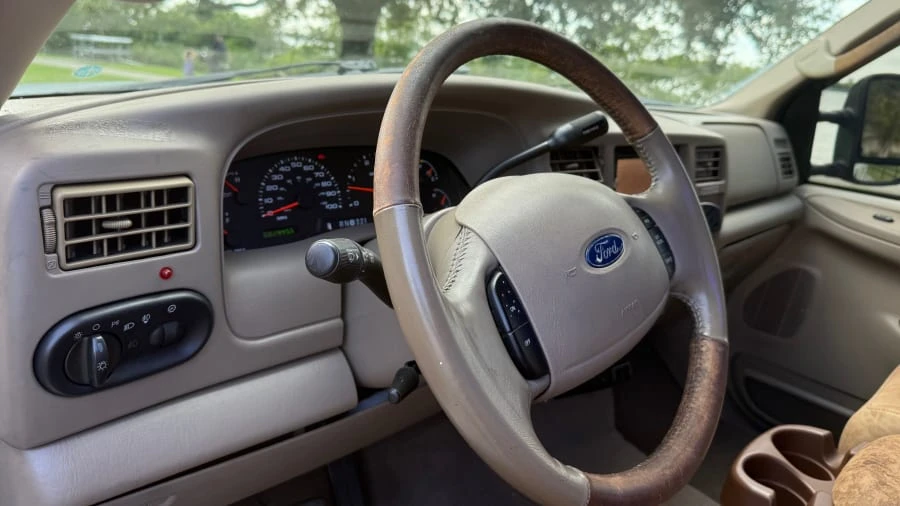 2003 Ford Super Duty 1st Gen - Image 10 of 18