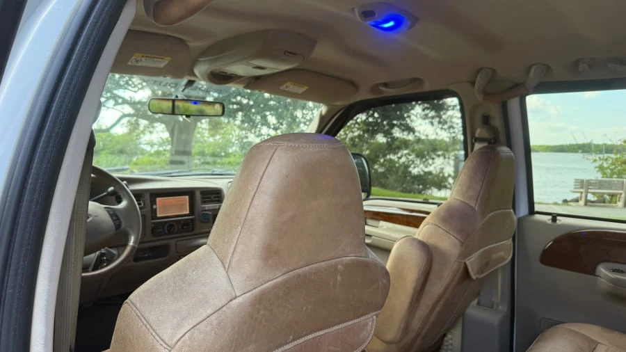 2003 Ford Super Duty 1st Gen - Image 17 of 18