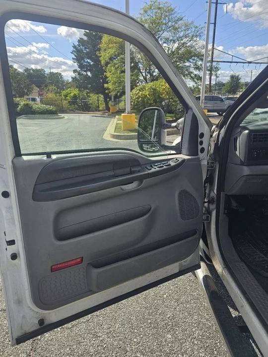 2003 Ford Super Duty 1st Gen - Image 10 of 21