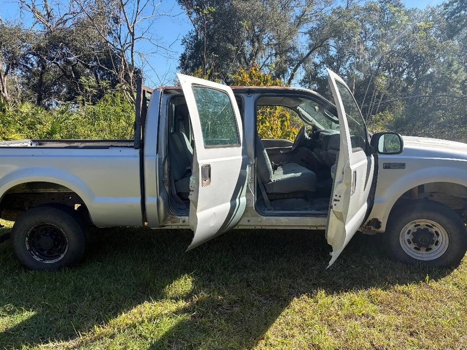 2003 Ford Super Duty 1st Gen - Image 12 of 21