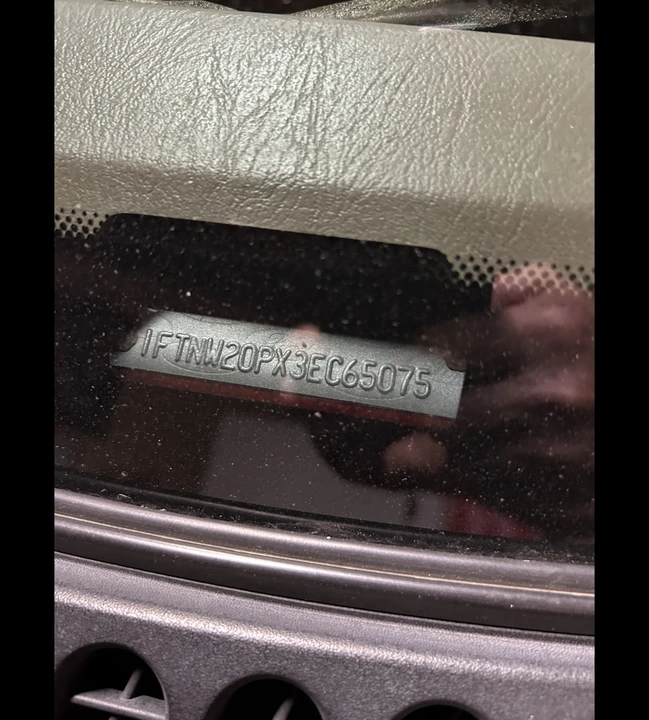 2003 Ford Super Duty 1st Gen - Image 2 of 11