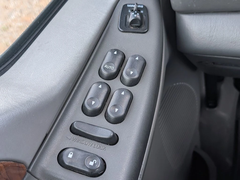 2003 Ford Super Duty 1st Gen - Image 10 of 20