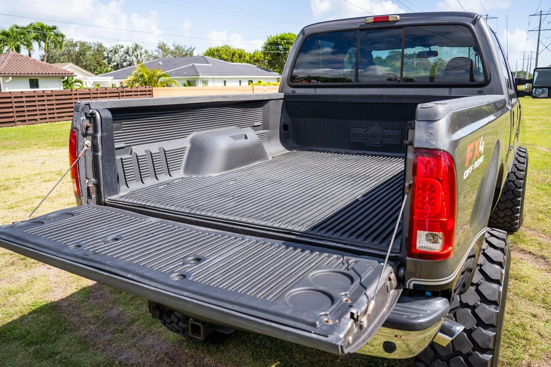 2003 Ford Super Duty 1st Gen - Image 26 of 31