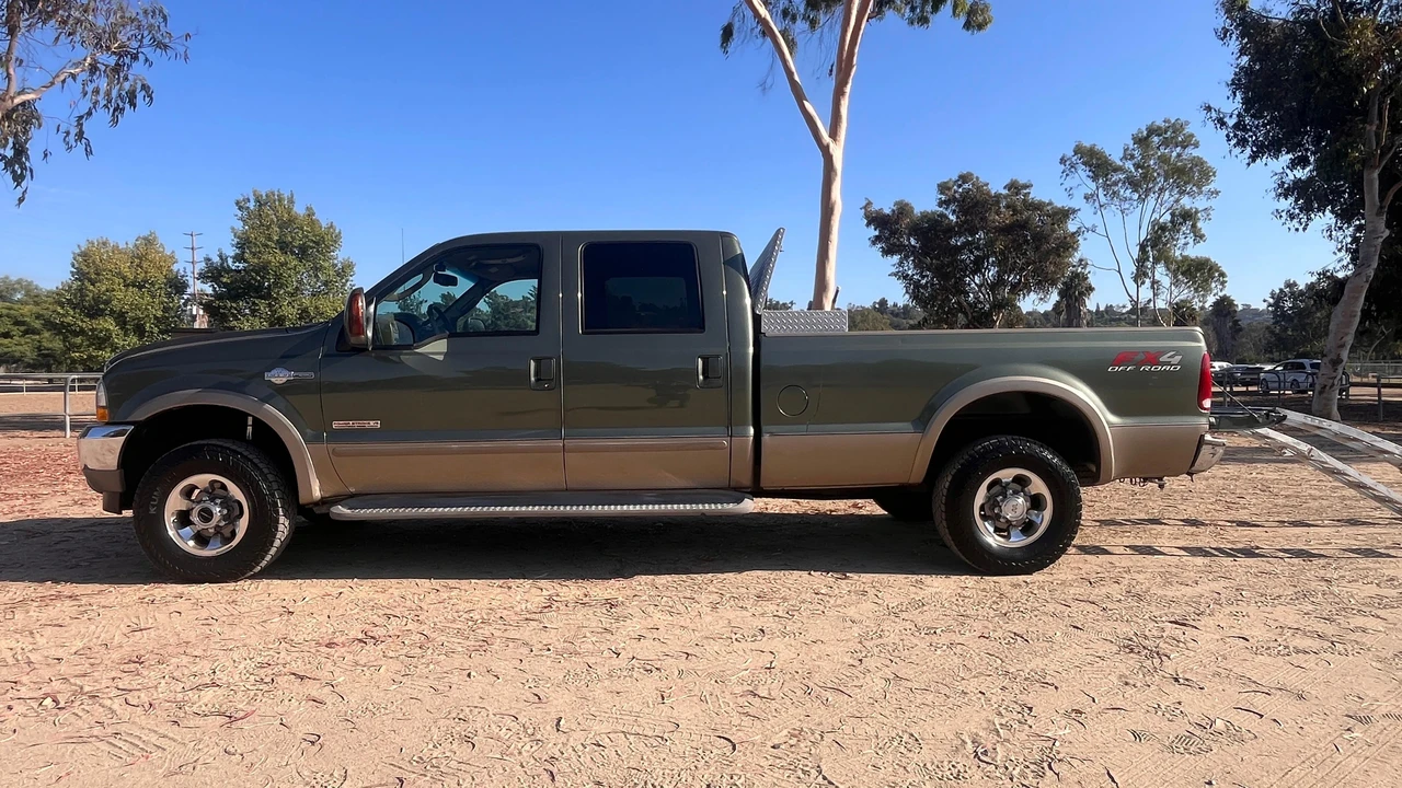 2003 Ford Super Duty 1st Gen - Image 10 of 30
