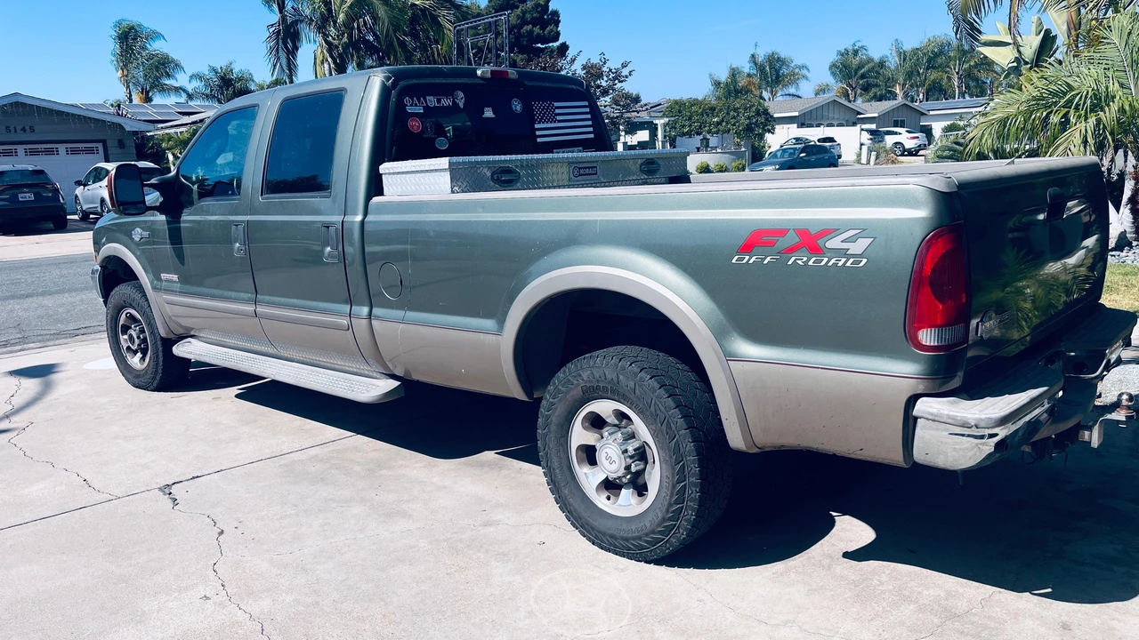 2003 Ford Super Duty 1st Gen - Image 11 of 30
