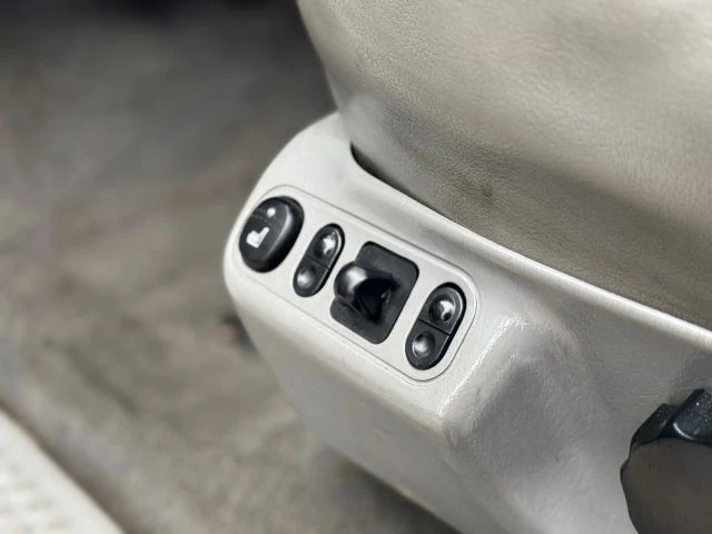 2003 Ford Super Duty 1st Gen - Image 19 of 31