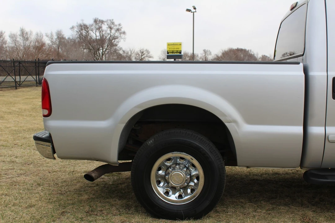 2003 Ford Super Duty 2nd Gen - Image 8 of 12