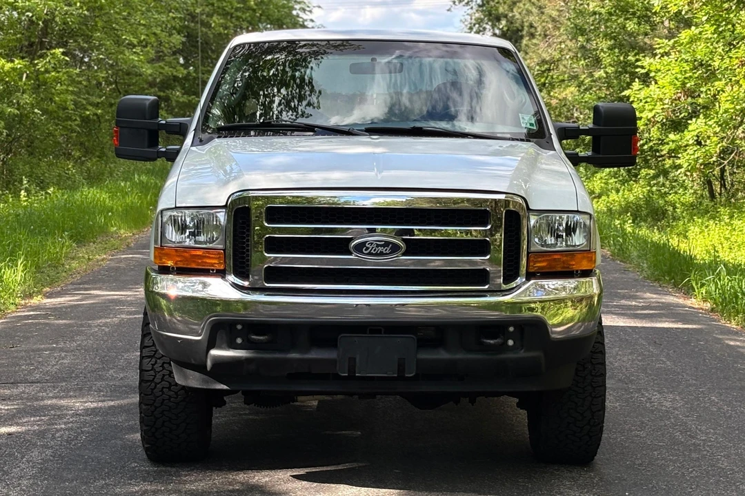 2003 Ford Super Duty 1st Gen - Image 2 of 31