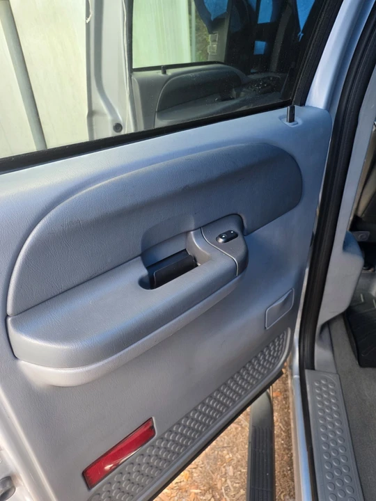 2003 Ford Super Duty 1st Gen - Image 5 of 20