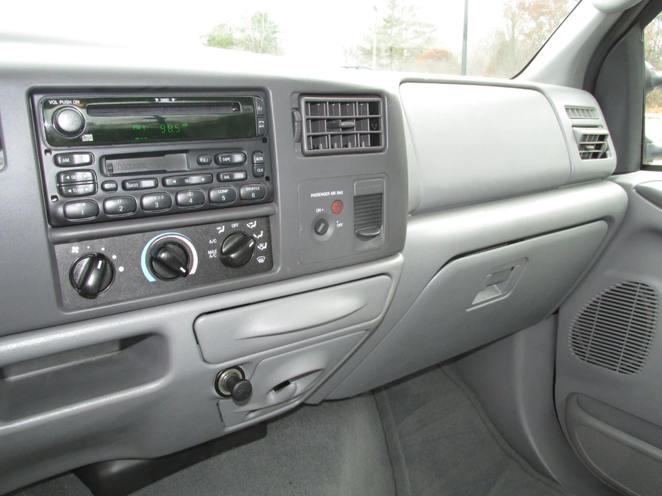 2003 Ford Super Duty 1st Gen - Image 15 of 20