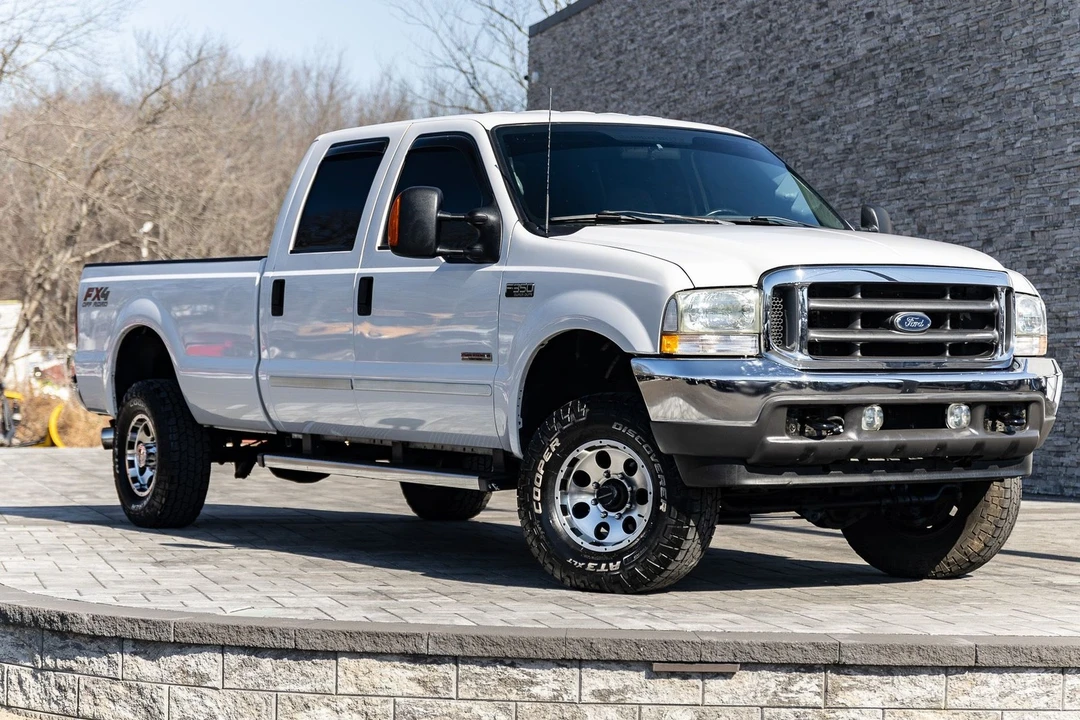 2003 Ford Super Duty 1st Gen - Image 2 of 21