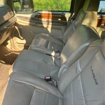 2003 Ford F-350 Lariat Cab & Chassis 4D