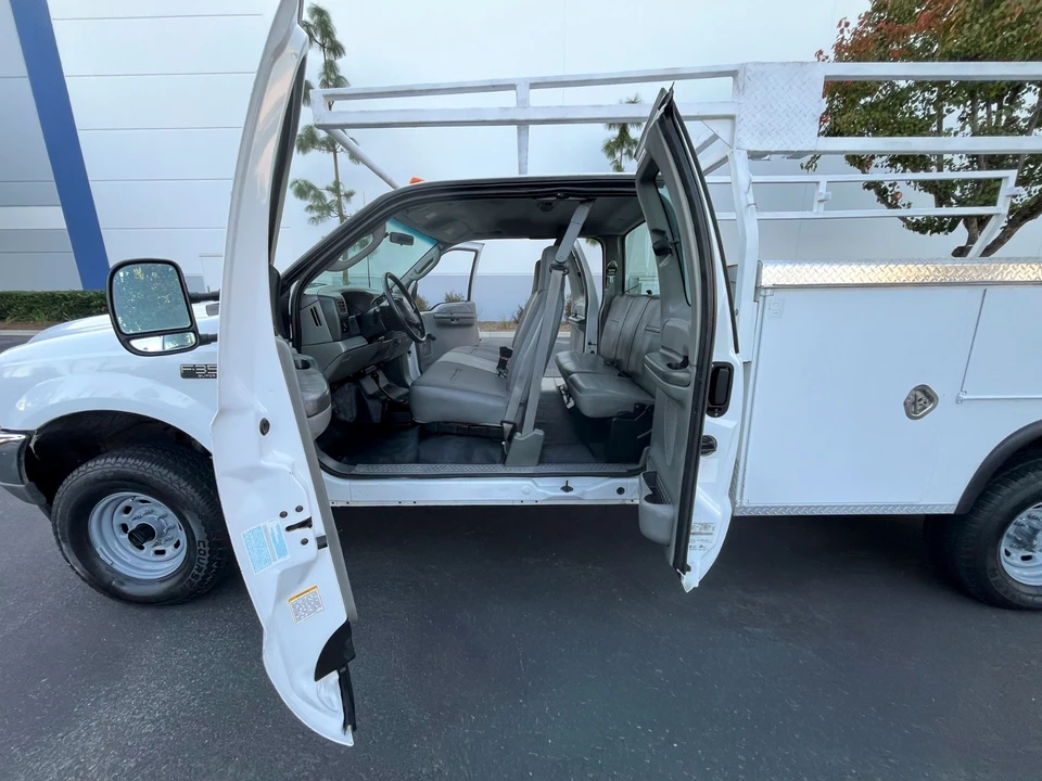 2003 Ford Super Duty 1st Gen - Image 19 of 21