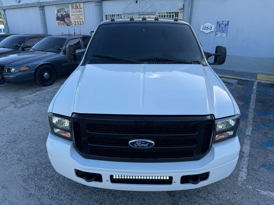 2003 Ford Super Duty 1st Gen - Image 2 of 21