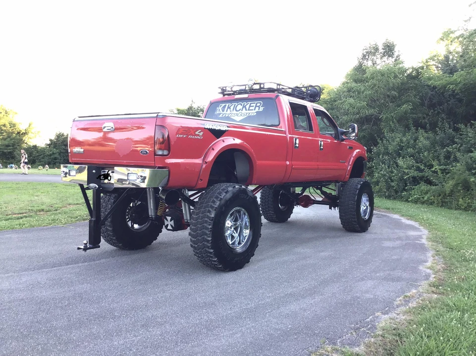 2003 Ford Super Duty 1st Gen - Image 16 of 31