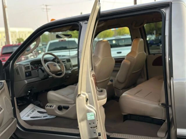 2003 Ford Super Duty 1st Gen - Image 11 of 12