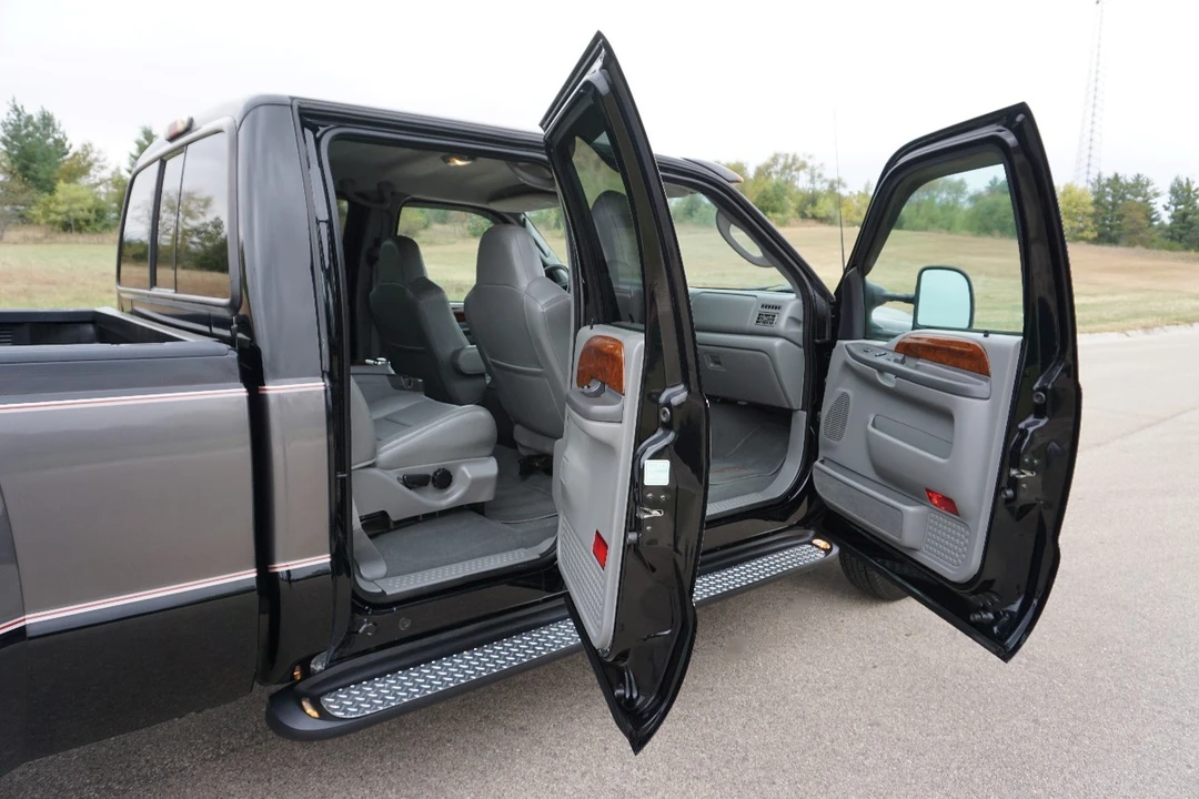 2003 Ford Super Duty 2nd Gen - Image 18 of 21