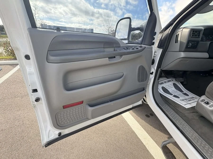 2003 Ford Super Duty 1st Gen - Image 29 of 31