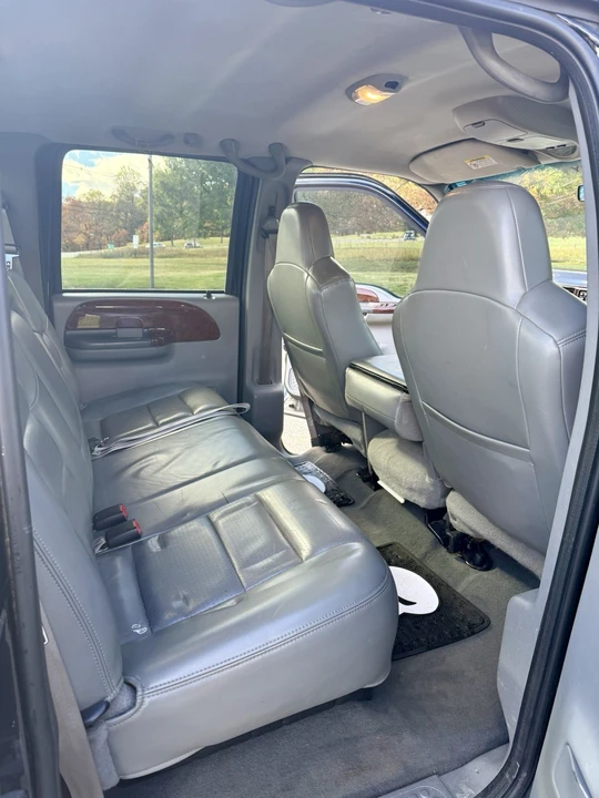 2003 Ford Super Duty 1st Gen - Image 8 of 24