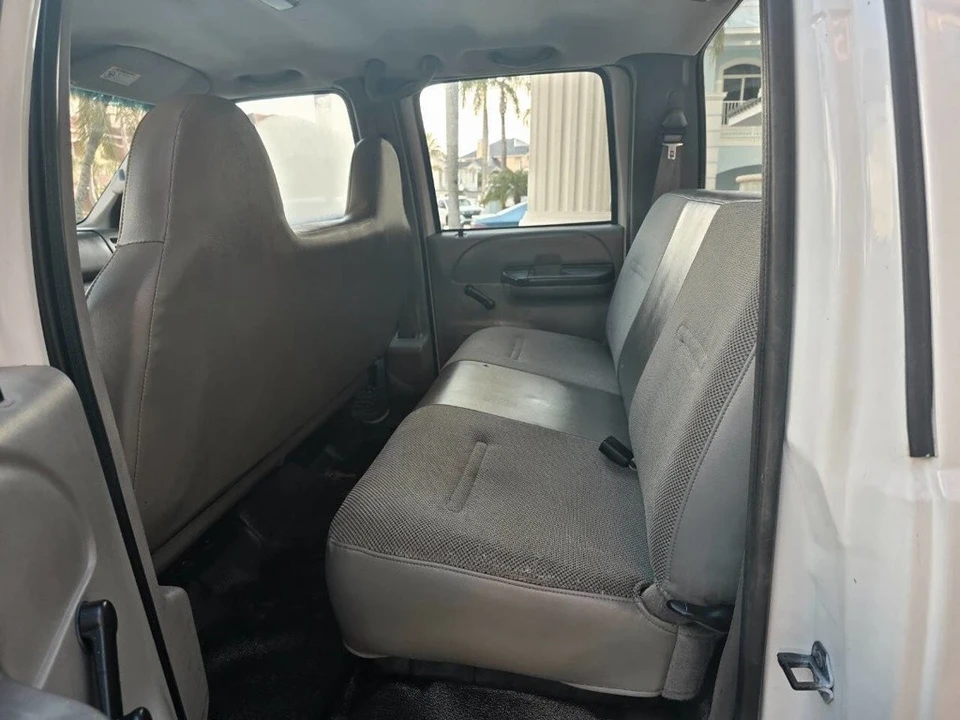 2003 Ford Super Duty 1st Gen - Image 19 of 21