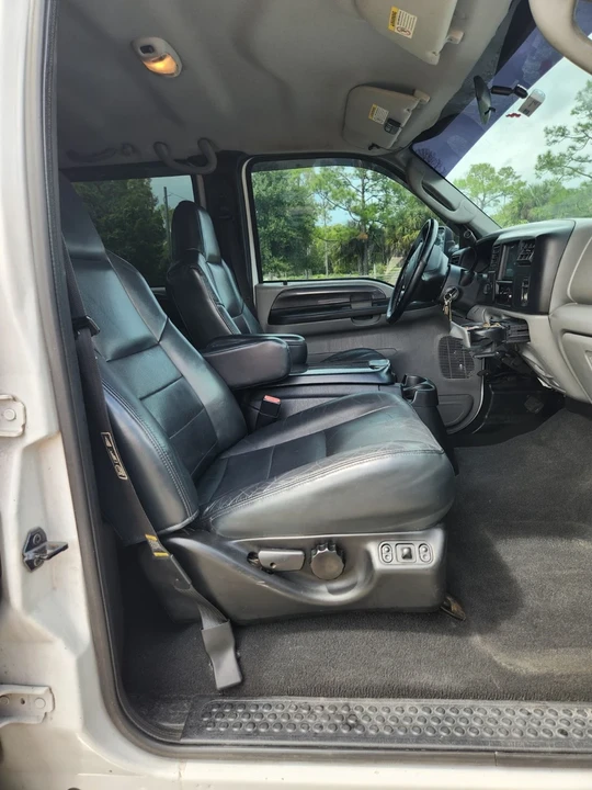 2003 Ford Super Duty 1st Gen - Image 11 of 18