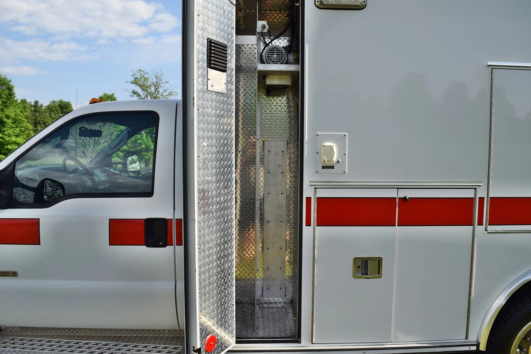 2003 Ford Super Duty 1st Gen - Image 21 of 31