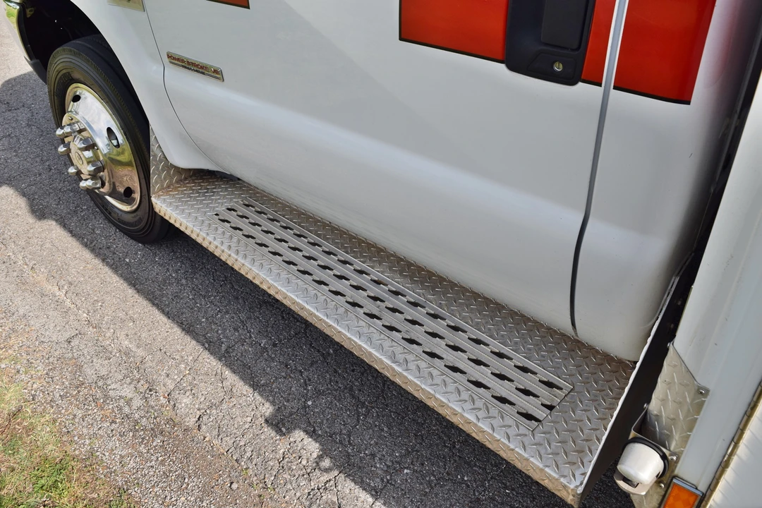 2003 Ford Super Duty 1st Gen - Image 23 of 31