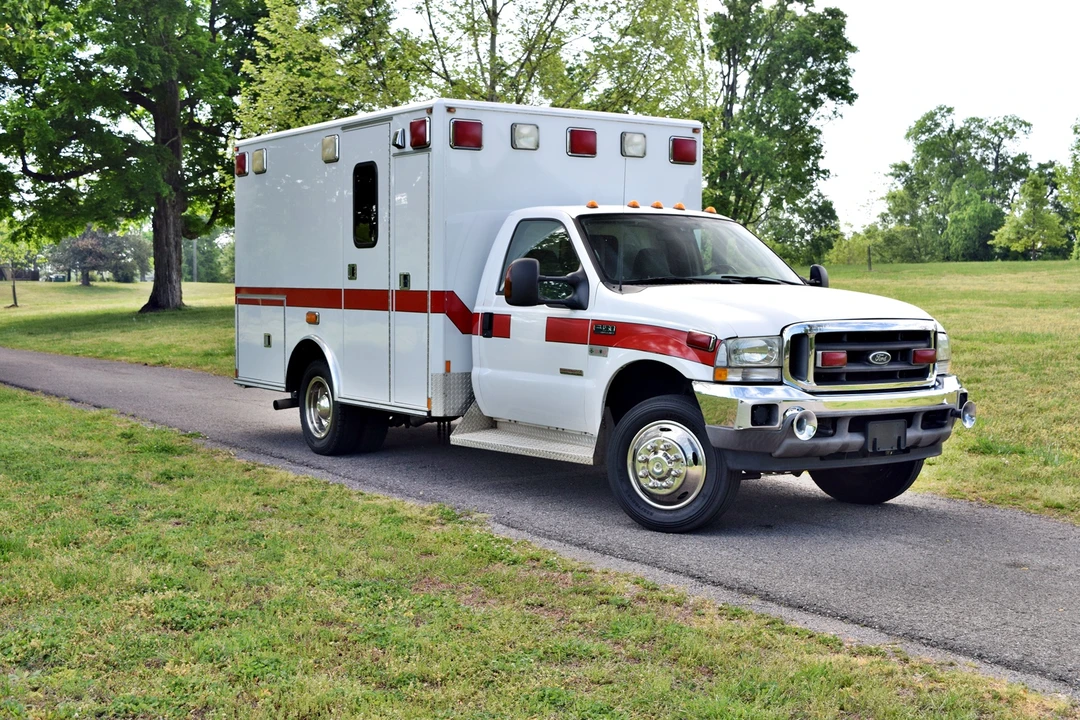 2003 Ford Super Duty 1st Gen - Image 10 of 31