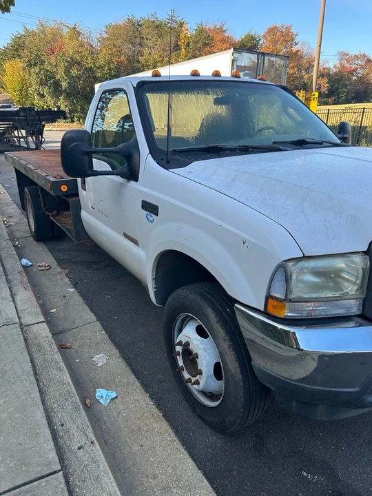 2003 Ford Super Duty 1st Gen - Image 2 of 12