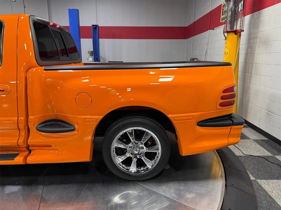 2003 Ford F-150 10th Gen - Image 24 of 31