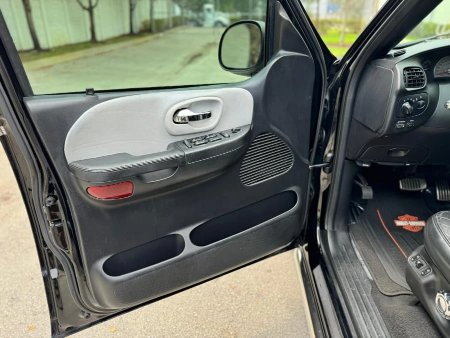 2003 Ford F-150 10th Gen - Image 17 of 23