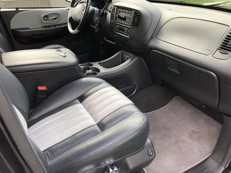 2003 Ford F-150 10th Gen - Image 5 of 10
