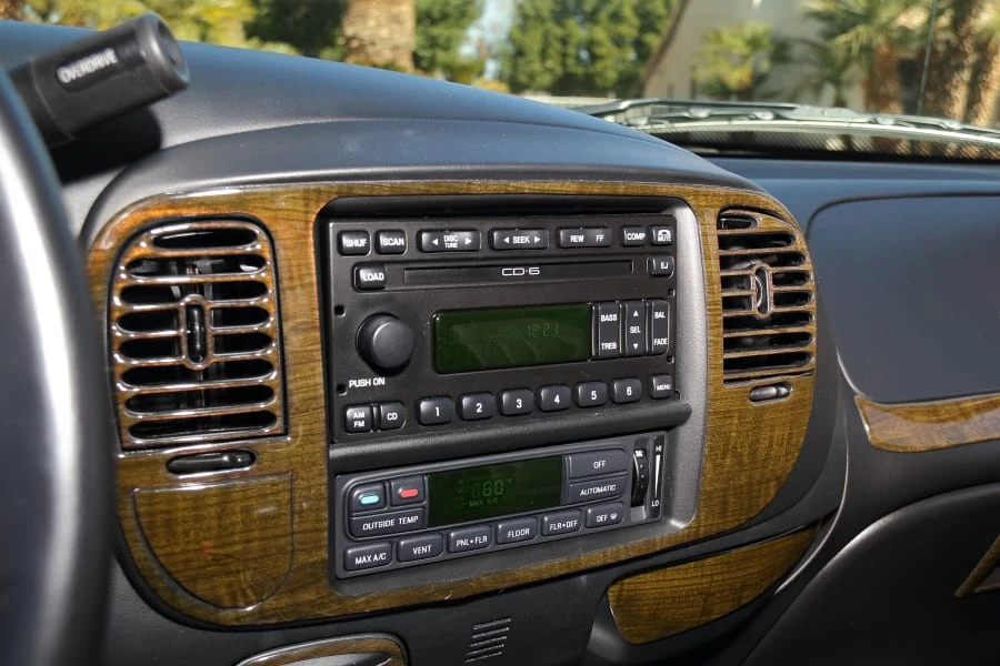 2003 Ford F-150 10th Gen - Image 21 of 29