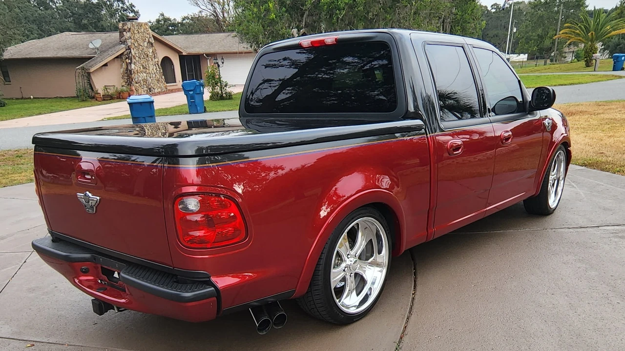 2003 Ford F-150 10th Gen - Image 2 of 19
