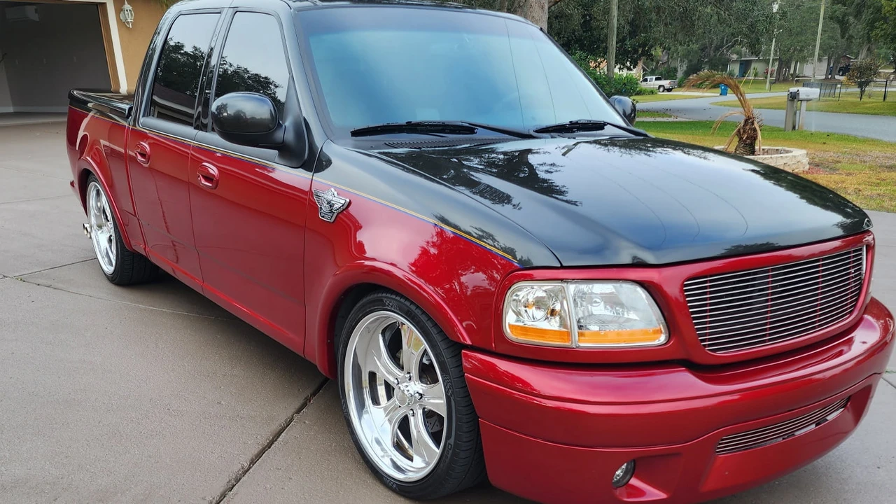 2003 Ford F-150 10th Gen - Image 18 of 19